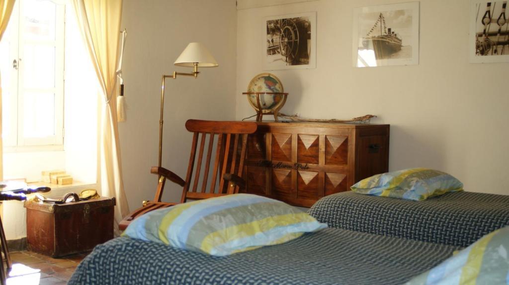 Demeure De Digoine "Chambre D'Hotes" ブール・サン・タンデオル 部屋 写真
